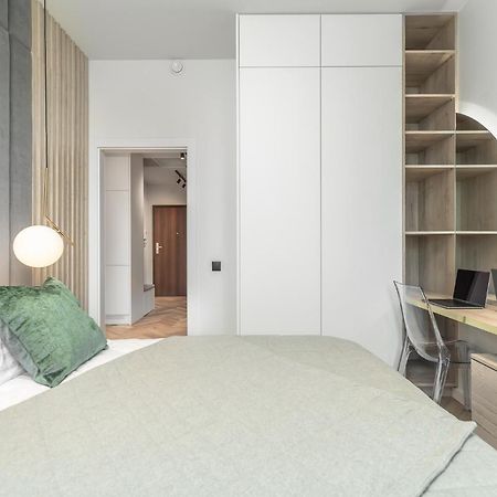 Comfy Apartments 4-5Th Floor Hanza Tower - Sauna & Pool Szczecin Luaran gambar