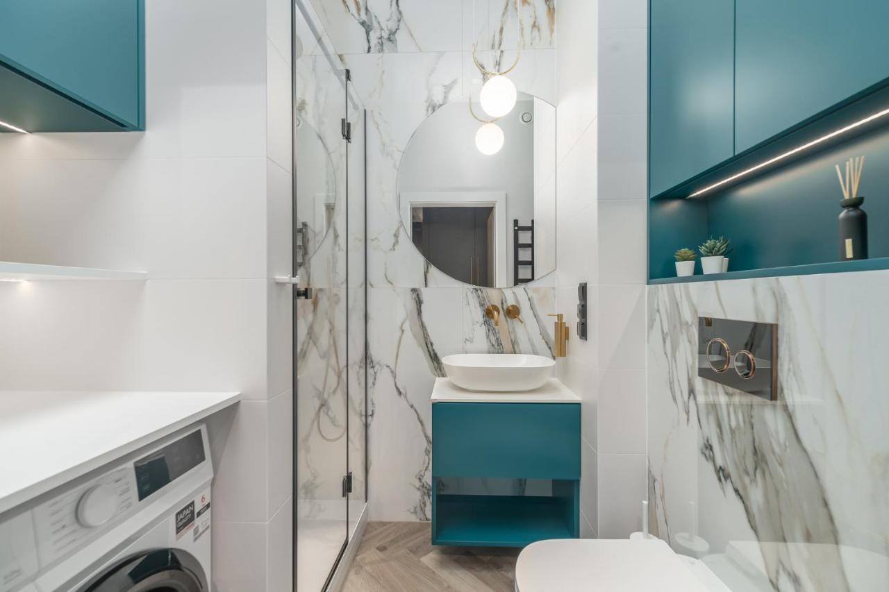 Comfy Apartments 4-5Th Floor Hanza Tower - Sauna & Pool Szczecin Luaran gambar