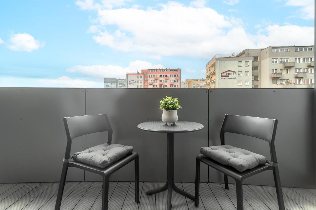 Comfy Apartments 4-5Th Floor Hanza Tower - Sauna & Pool Szczecin Luaran gambar